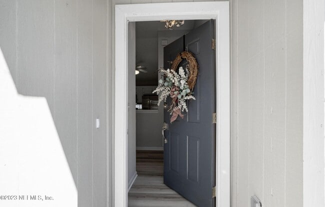 Photo - 126 Solano Cay Cir