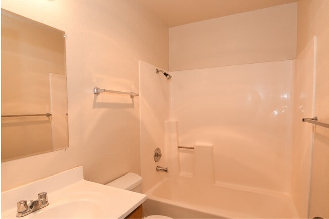 Photo - Sea Vale Bluff Apartments