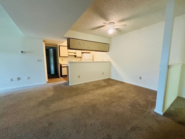 Photo - 1315C Henry Ln