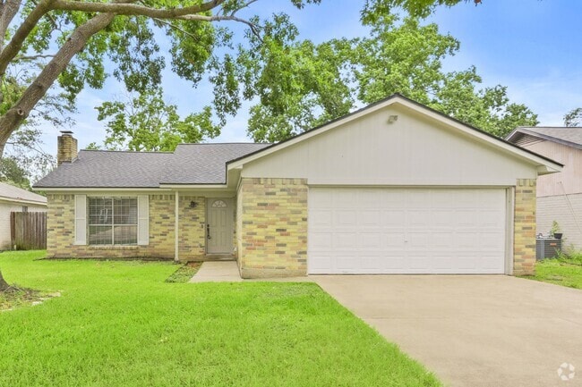 Building Photo - Charming Classic with a Big Backyard Rental