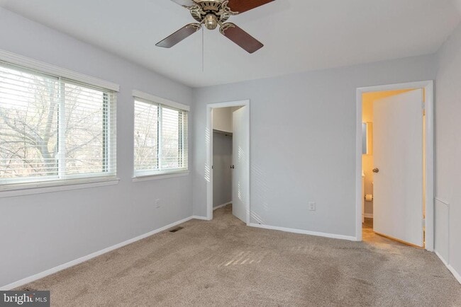 Photo - 1225 Driftwood Ct