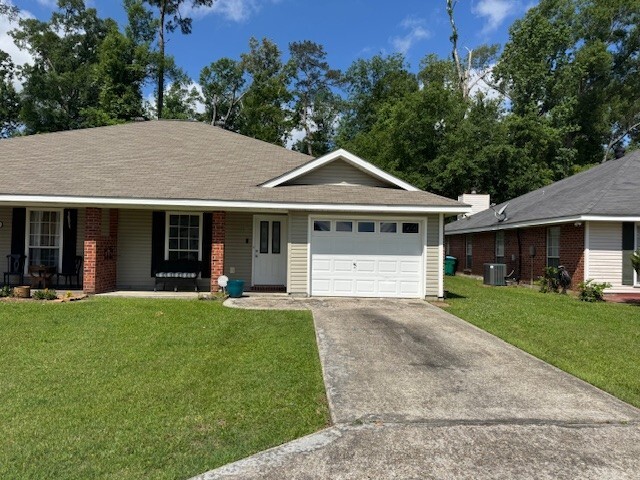 Photo - 829 Eden Oaks Dr House