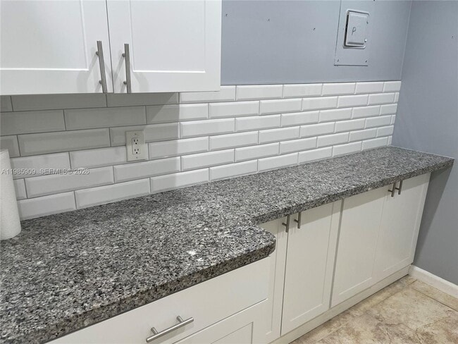 Photo - 11685 Canal Dr Unit 205