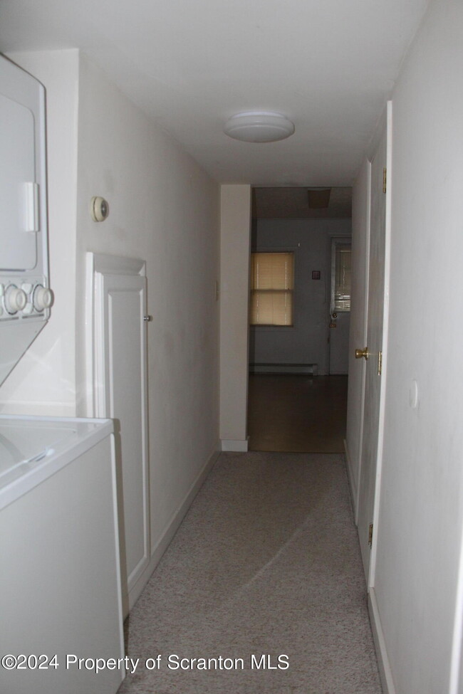 Photo - 204-206 Jackson St