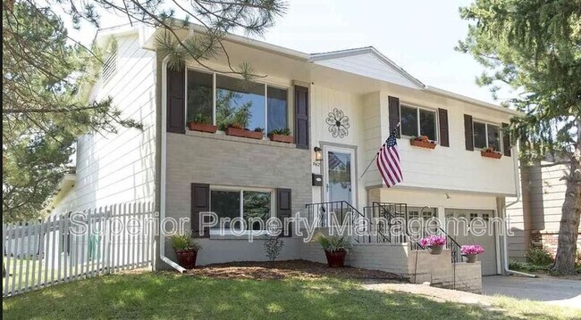 Building Photo - 7412 Willshire Blvd Rental