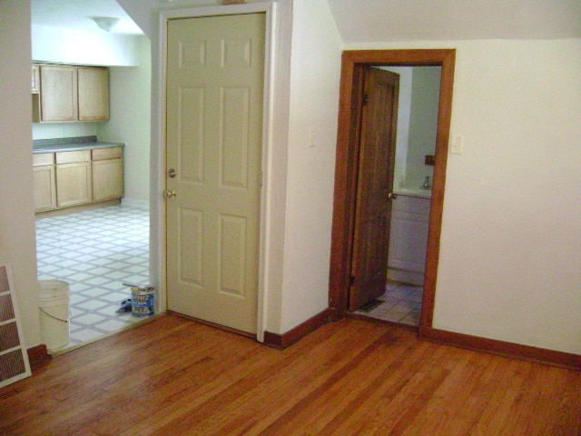 Apt Entrance View of Kitchen / Bath - 211 W Eureka St Unit 1W