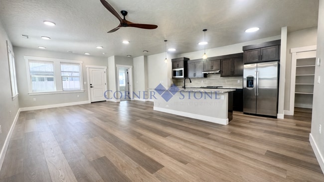 Photo - Brand New Duplex in Meridian!