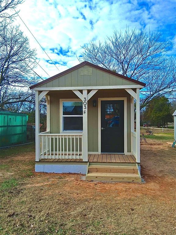 Photo - 303 S Arkansas Ave