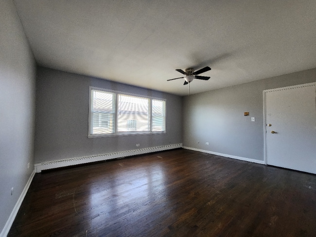 Photo - 2067 135th Pl Unidad 6