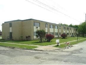 Building Photo - SanTon Properties