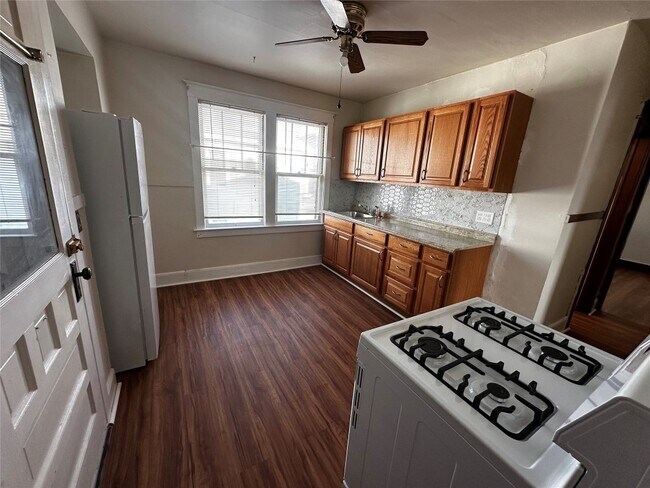 Photo - 43 Emma St Unidad 2