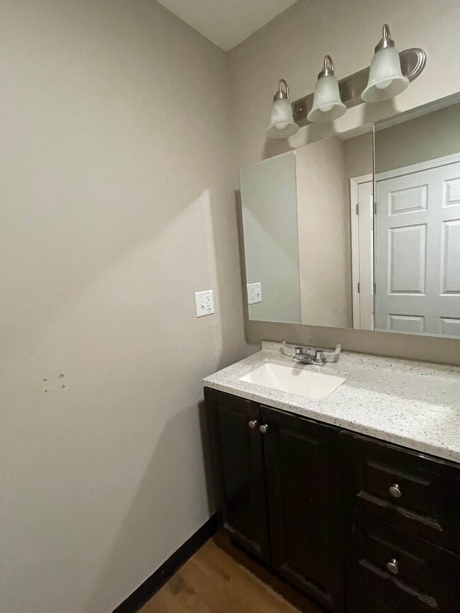 Photo - 1734 W Division St Unit 3F