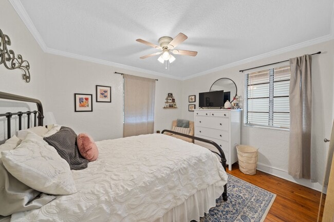 Photo - 3417 W San Juan St