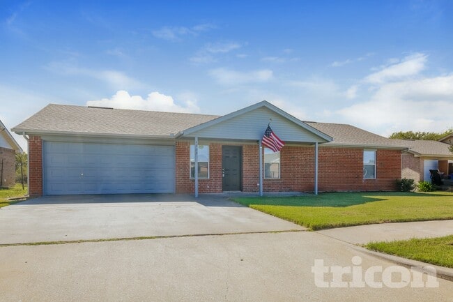 4303 Sheldon Ln