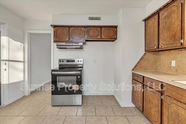 Photo - 1201 Mcdonald Dr