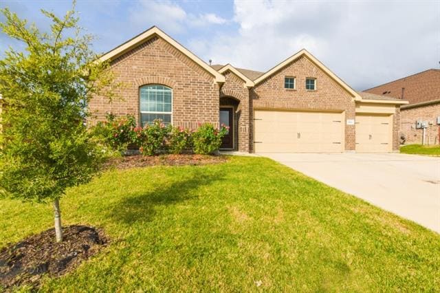 Photo - 504 Nolan Wy