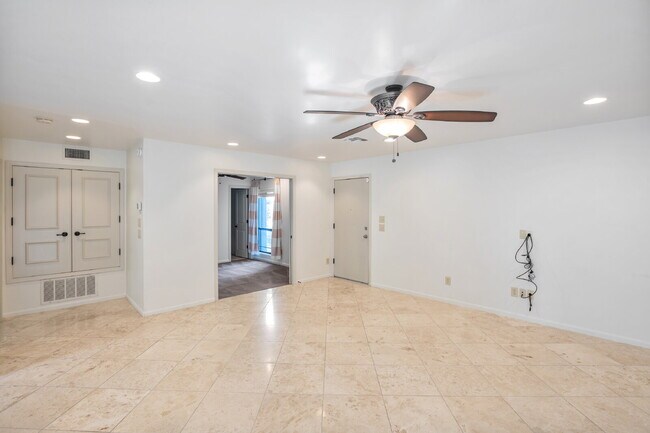 Photo - Beautifully updated Biltmore Cloisters 2/2... Unit 101