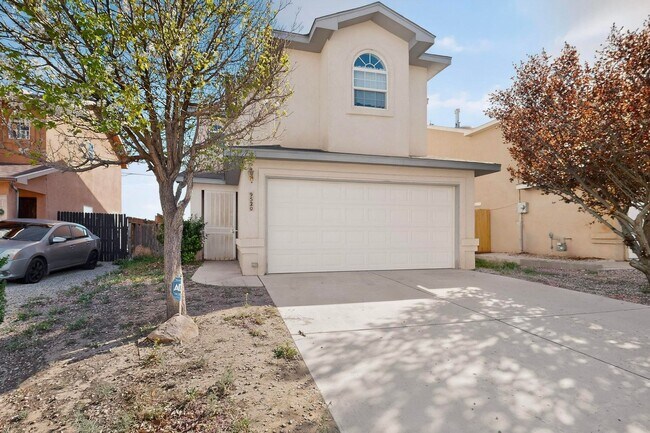 Building Photo - West Side 2/story 3 Bedroom 2.5 Bath 1605/sf 2/CG