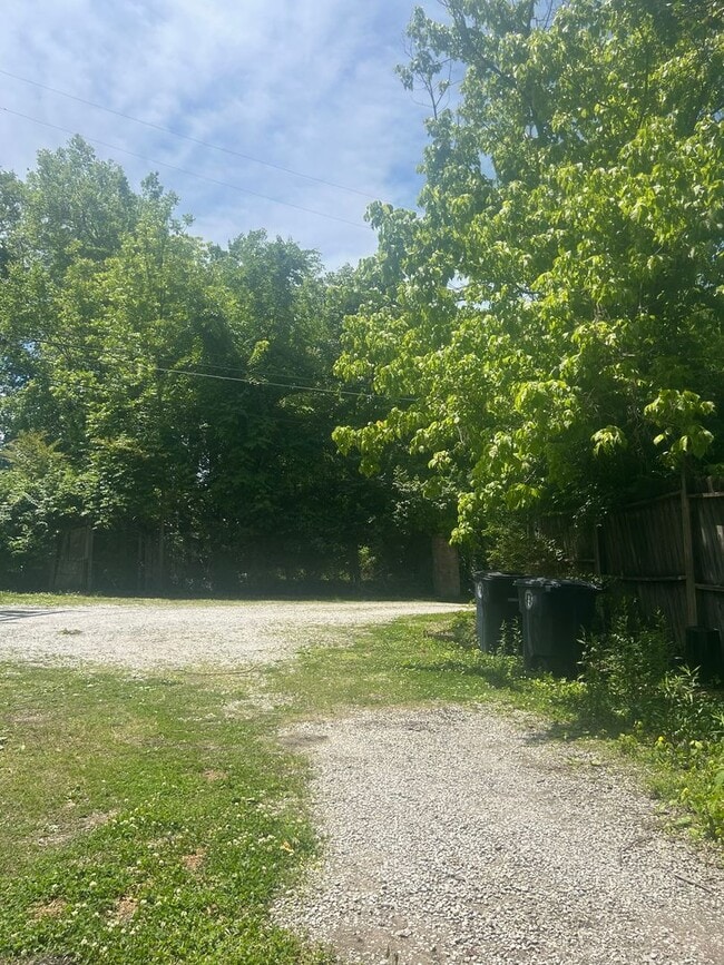 Photo - One Bedroom Home in East Ridge; WATER & SEWER INCLUDED!