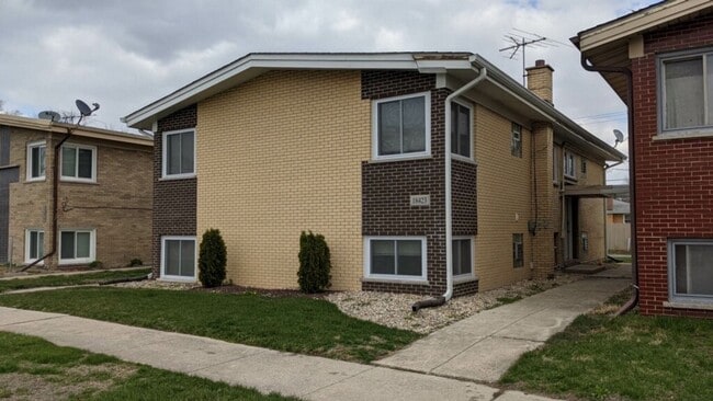 18423 Torrence Ave Unit 1