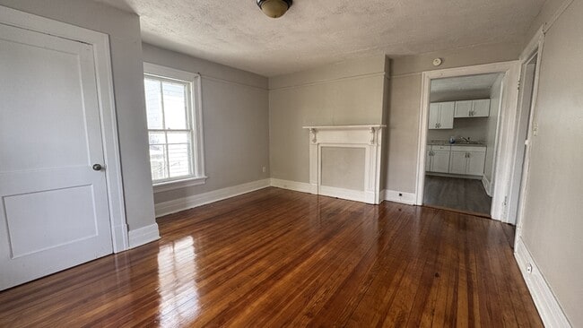 Photo - 508 Stuart St