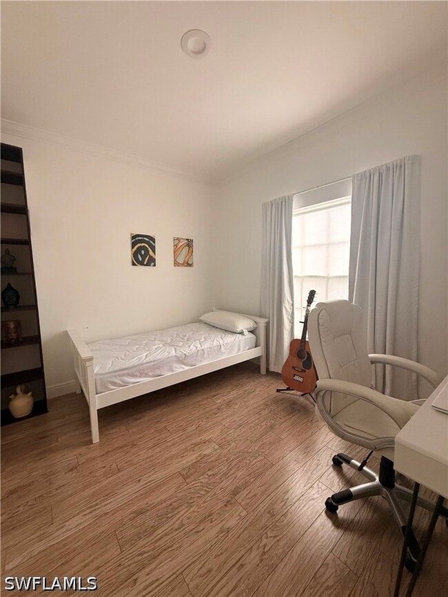 3298 Megan Ln