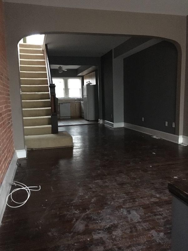 30 N Lakewood Ave