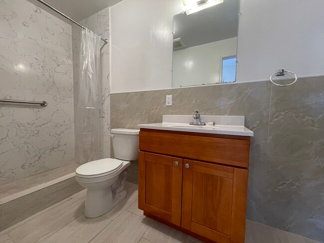 Photo - 4646 Balboa St