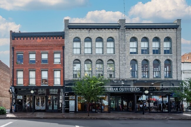 Photo - 219 West Broughton