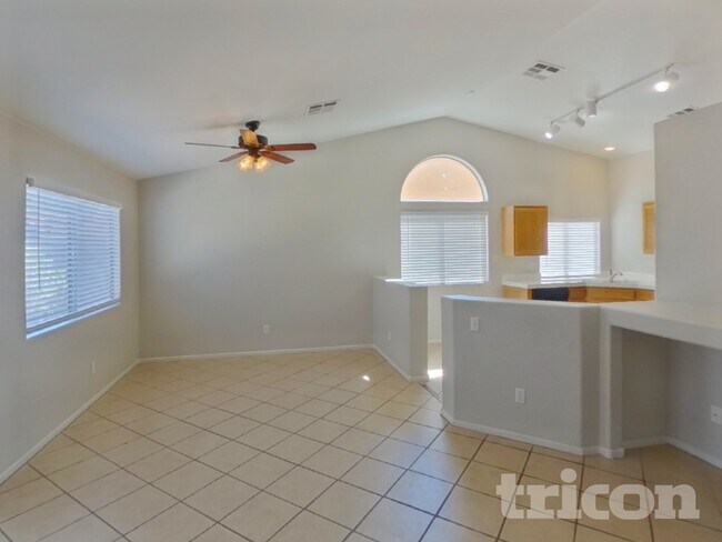 Photo - 604 Lively Fiesta Way