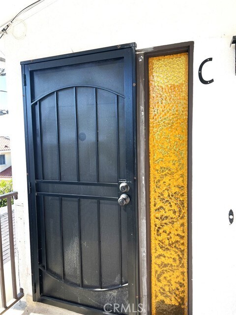 Photo - 1443 W 9th St