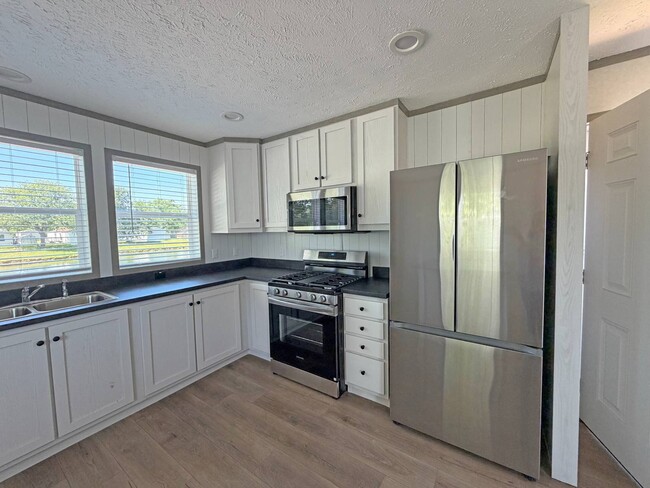 Photo - 14876 Washington Rd
