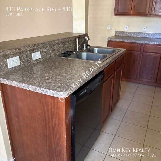 Photo - 813 Parkplace Ridge Unit 813