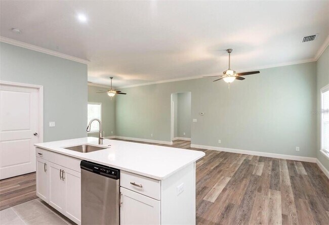 Photo - 1918 N Betty Ln