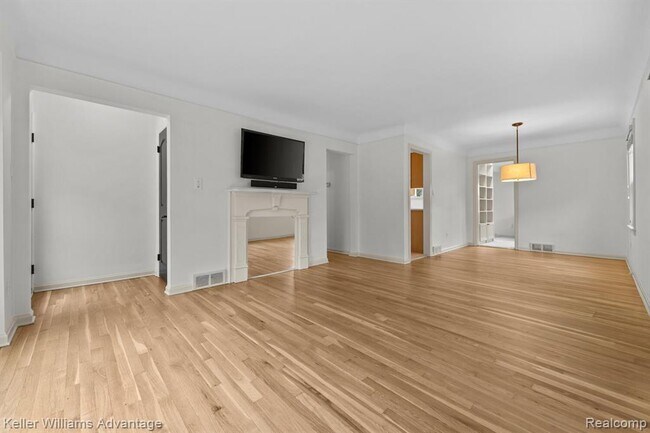 Photo - 4516 Robinwood Ave