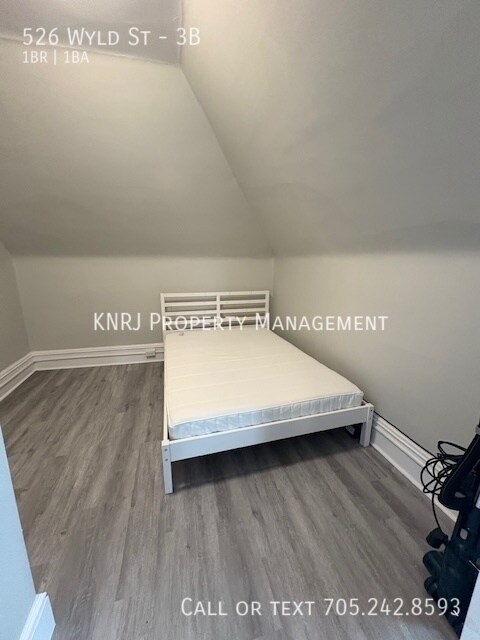 Photo - One Bedroom Apartment Unité 3B