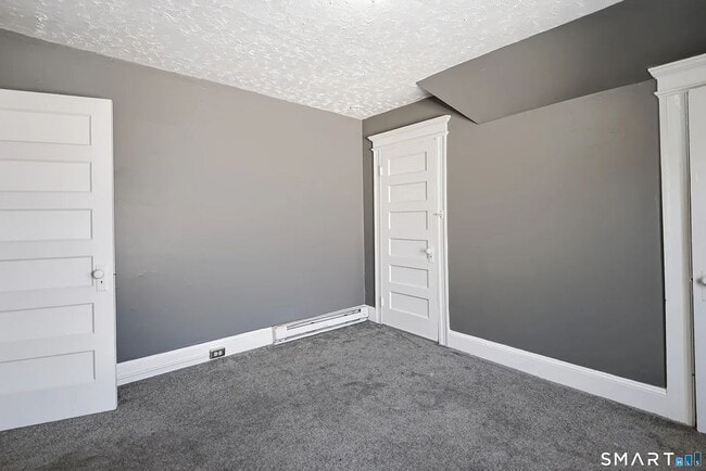 119 Rocton Ave