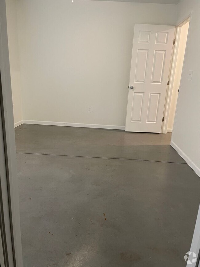 Building Photo - 1755 N Minnesota St Rental