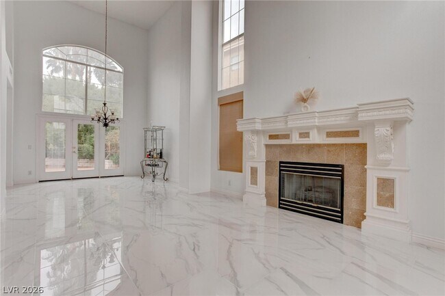 Photo - 2500 Hacker Dr