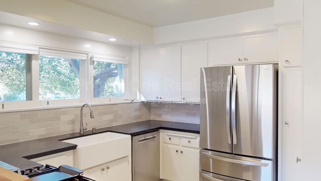 Photo - 4335 Ridgeway Dr