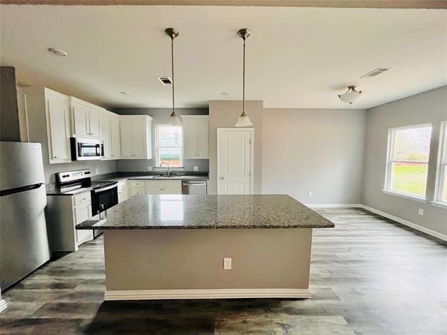 Photo - 2109 Bluebonnet Ave