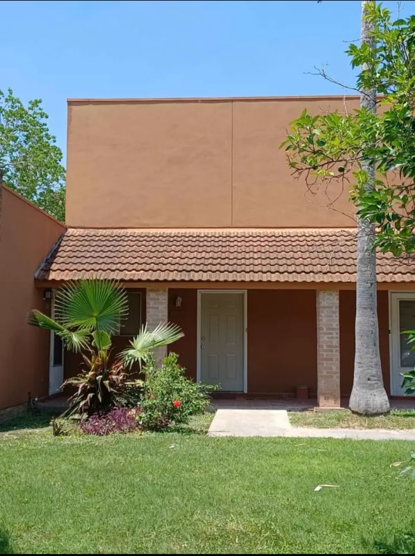 Building Photo - 305 Bolivar Ave Rental