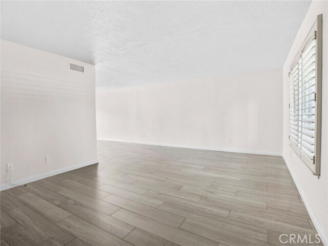 Photo - 2745 Tropicana Dr