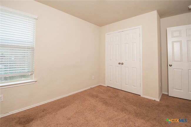 Building Photo - 1707 Gigante Dr