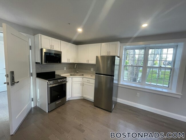 Photo - 328 Bank St Unit A3