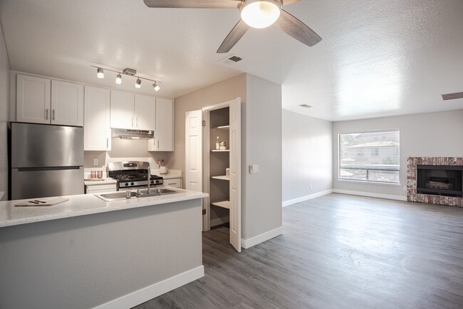 The Vue at Rocklin Ridge