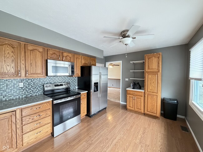 Photo - 911 Sunset Dr