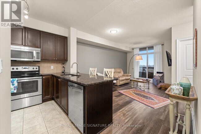 Photo - 9225 Jane St Unit 511