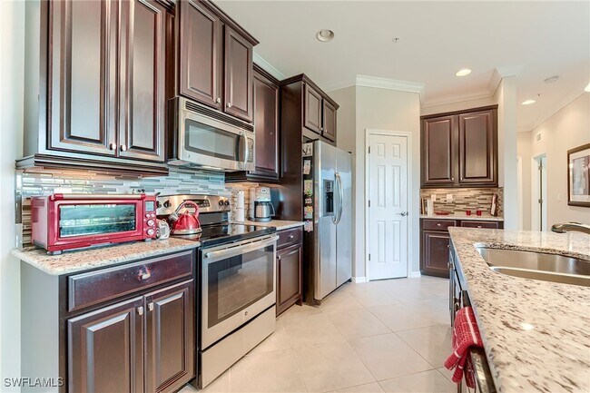 8510 Violeta St Unit 201