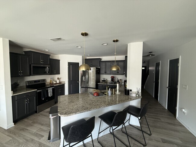 Photo - 111 Crepe Myrtle Ln